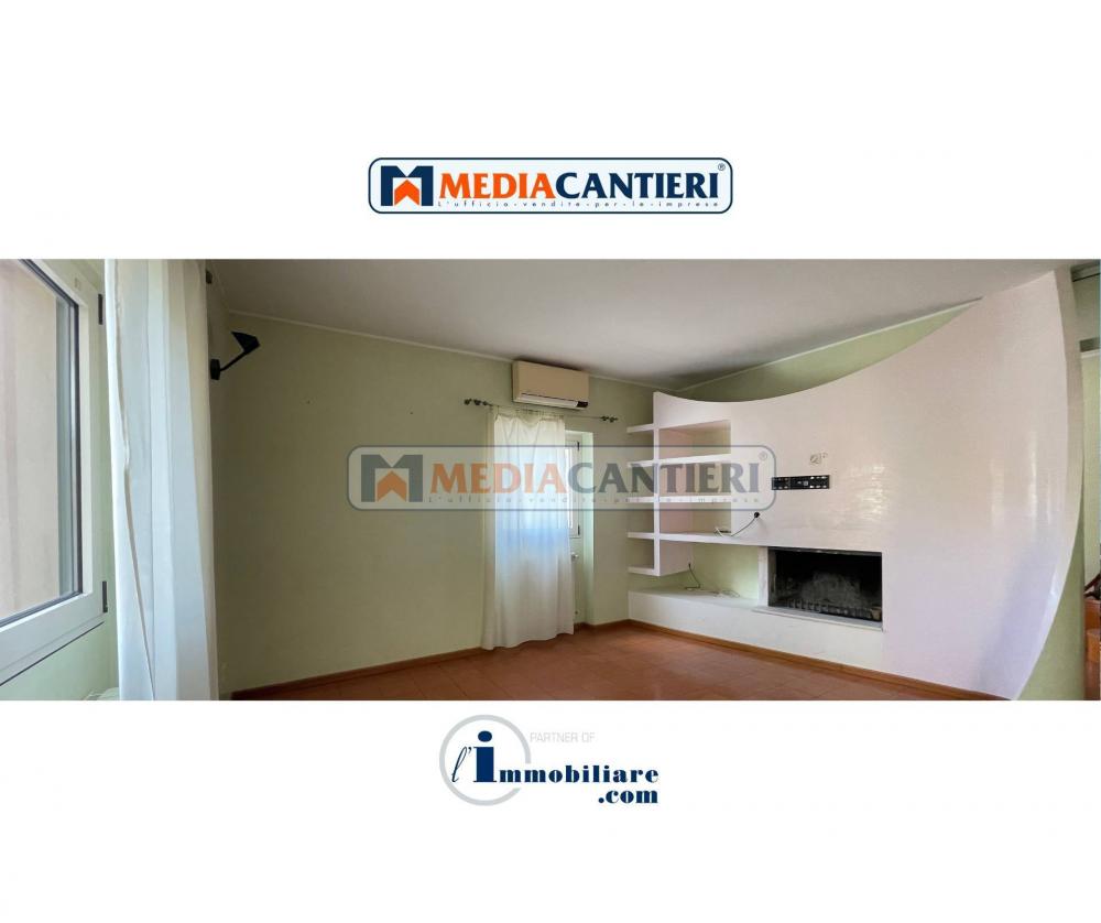casa indipendente in vendita a Pianella
