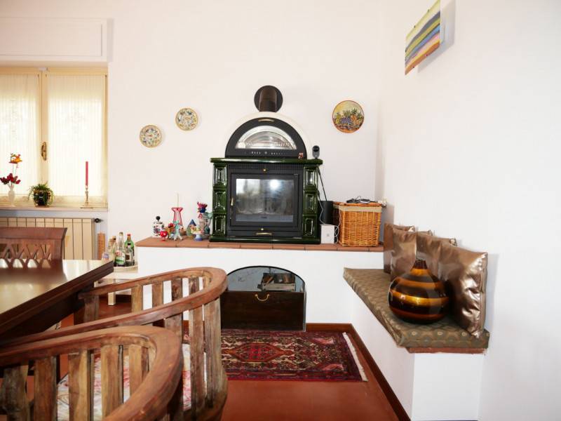 casa indipendente in vendita a Pianella in zona Castellana