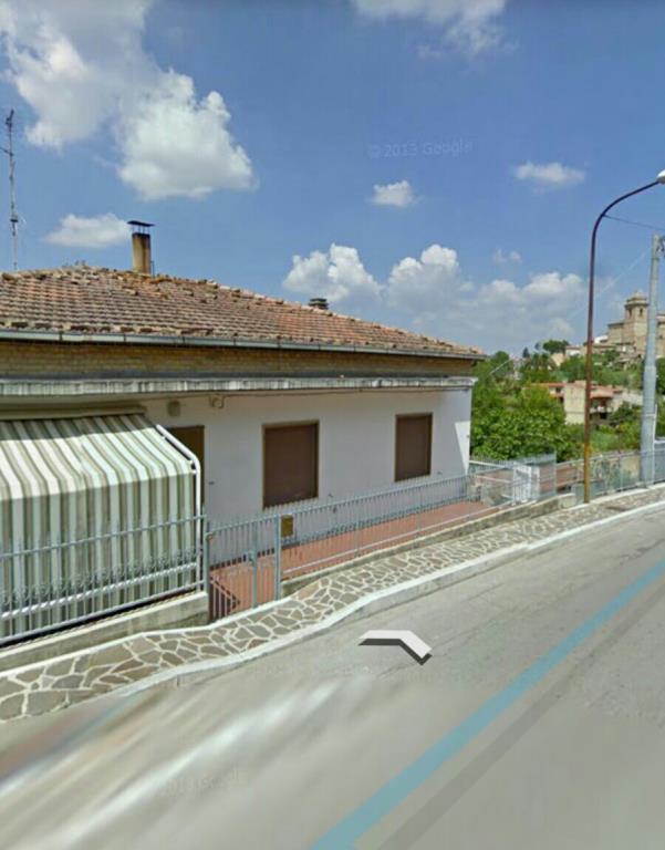 casa indipendente in vendita a Picciano
