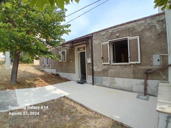 casa indipendente in vendita a Pietranico