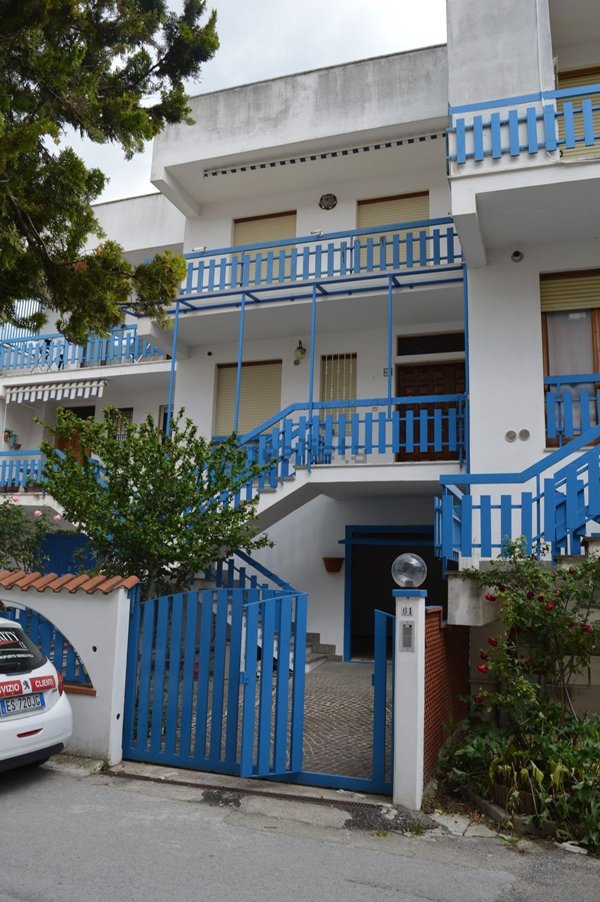 casa indipendente in vendita a Popoli Terme