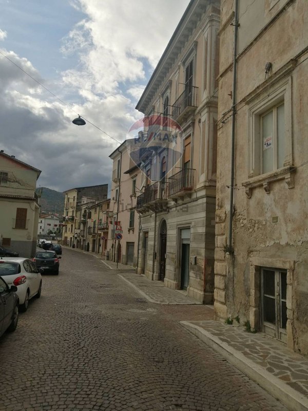 appartamento in vendita a Popoli Terme