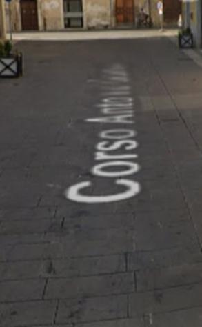 locale commerciale in vendita a Popoli Terme