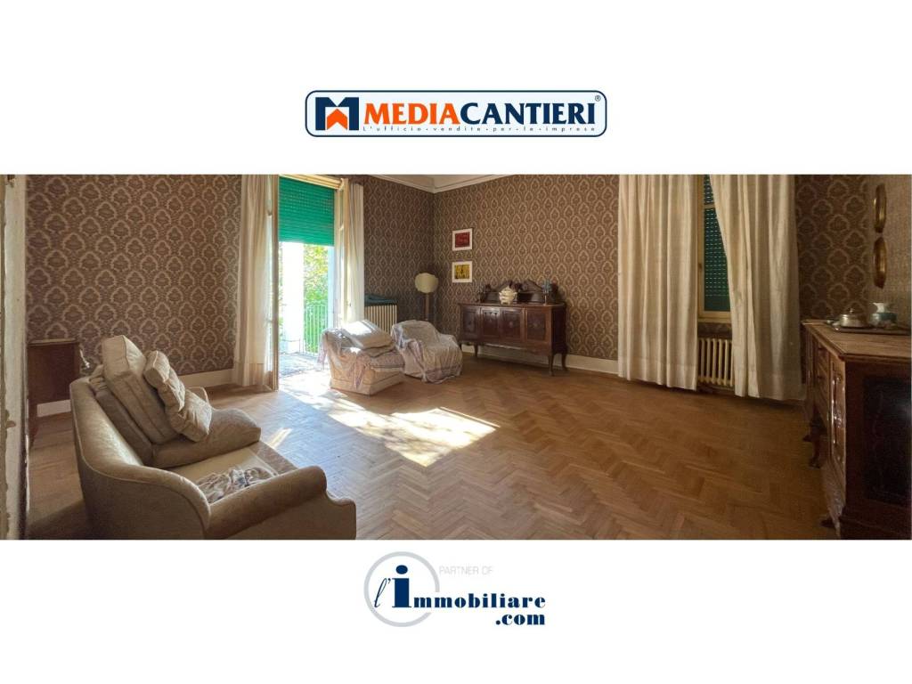 casa indipendente in vendita a Popoli Terme