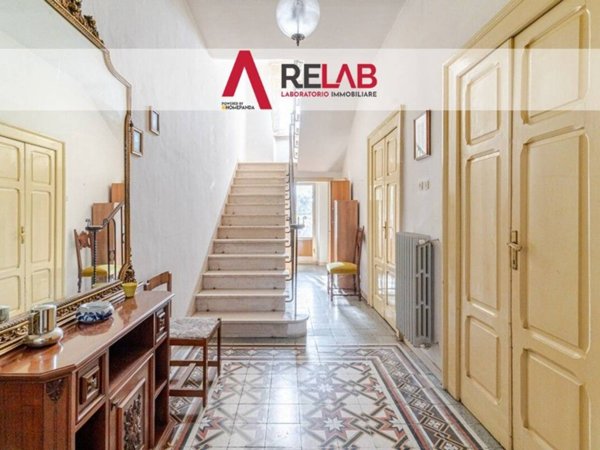 casa indipendente in vendita a Popoli Terme