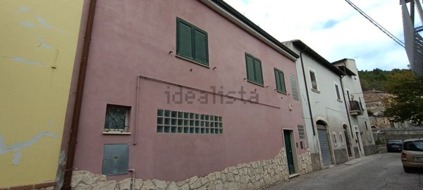 appartamento in vendita a Popoli Terme
