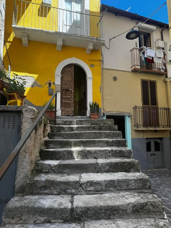 appartamento in vendita a Popoli Terme