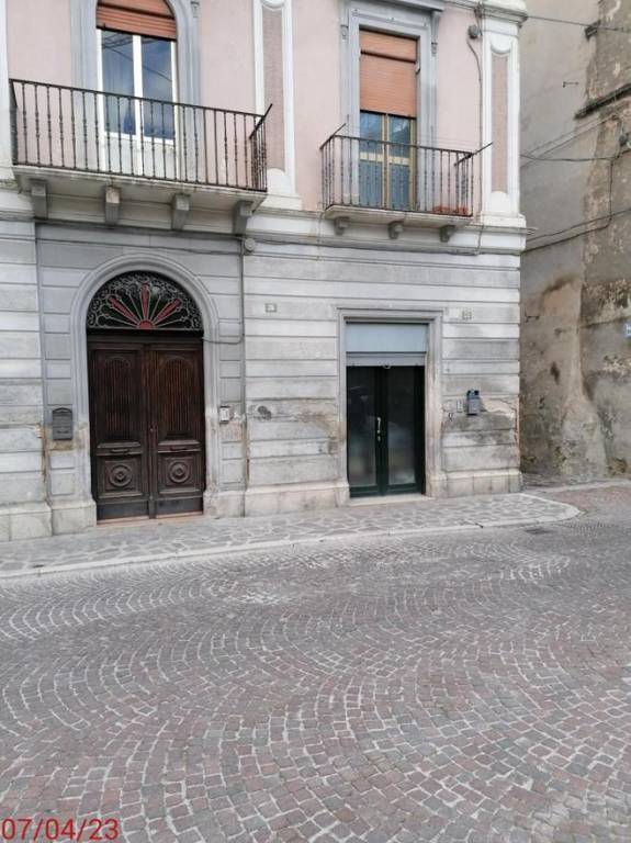ufficio in vendita a Popoli Terme