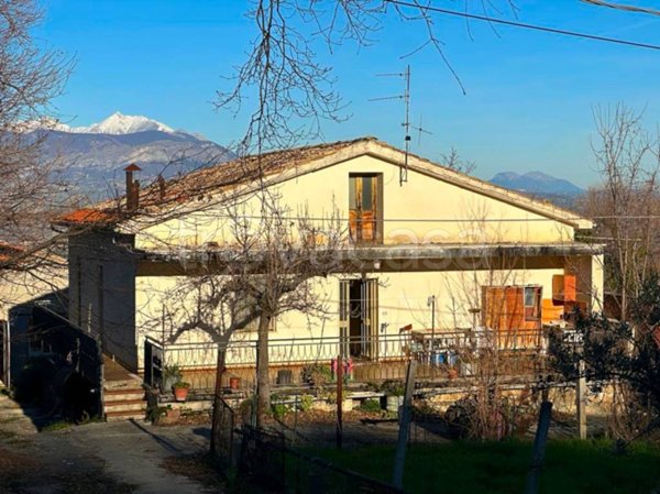 appartamento in vendita a Roccamorice