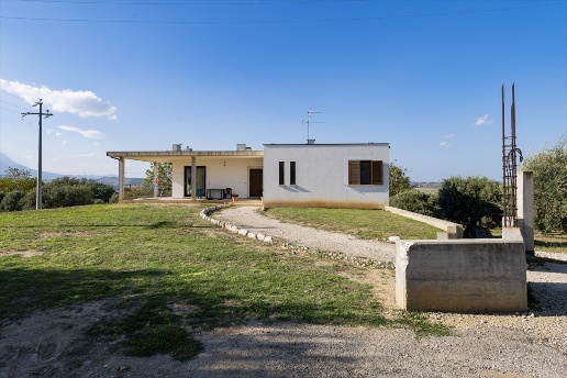 casa indipendente in vendita a Rosciano