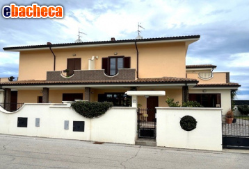 appartamento in vendita a Rosciano