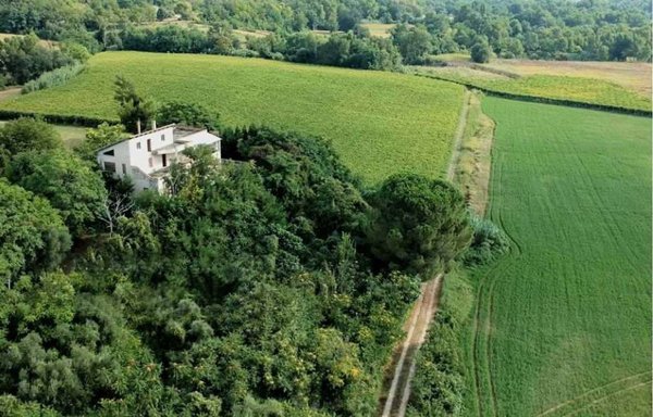 rudere in vendita a Rosciano