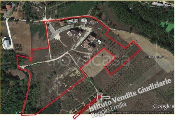 terreno edificabile in vendita a Rosciano