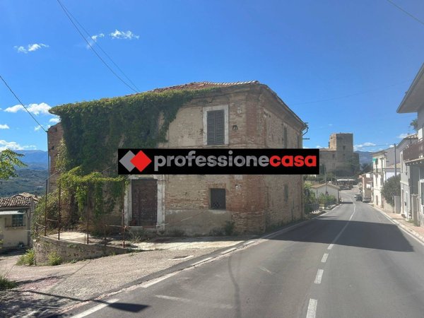 esavano in vendita a Rosciano