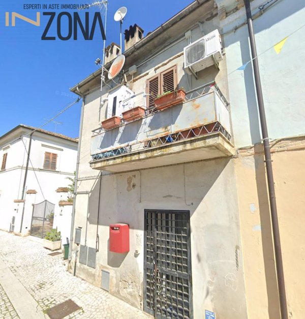 casa indipendente in vendita a Rosciano