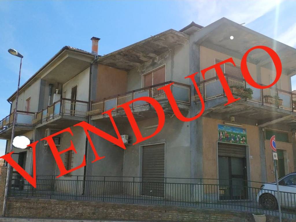 appartamento in vendita a Rosciano