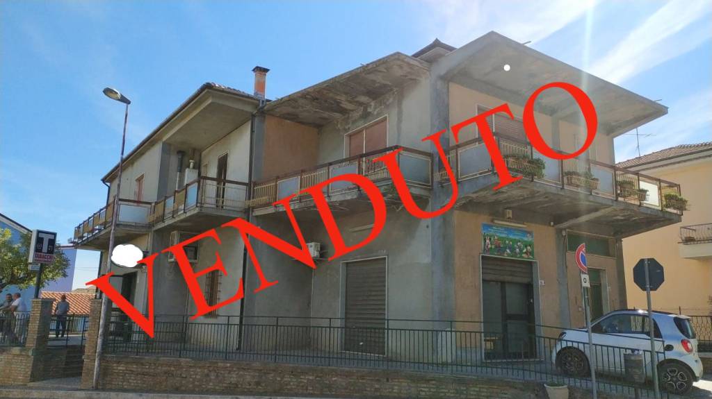 appartamento in vendita a Rosciano