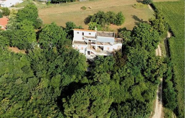 casa indipendente in vendita a Rosciano