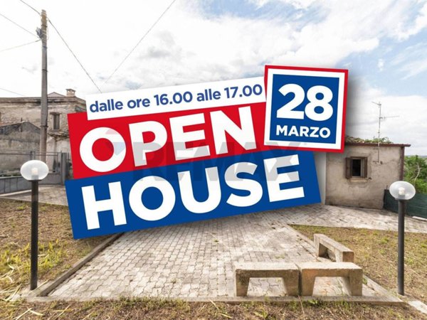 casa indipendente in vendita a Rosciano