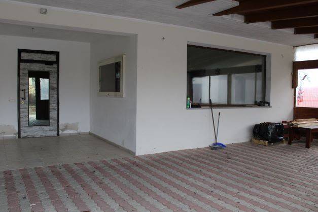 villa in vendita a Rosciano