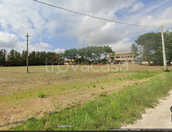 terreno edificabile in vendita a Rosciano
