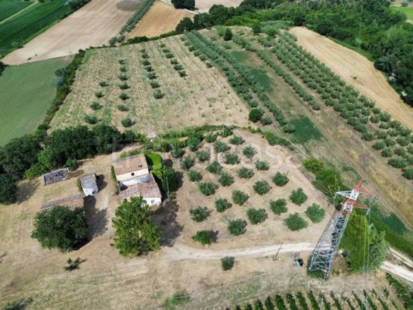 casa indipendente in vendita a Rosciano