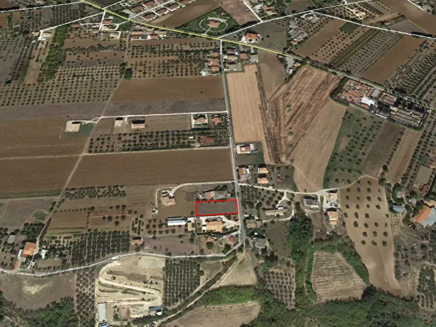 terreno edificabile in vendita a Rosciano