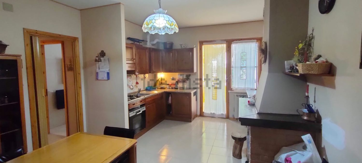 appartamento in vendita a Sant'Eufemia a Maiella