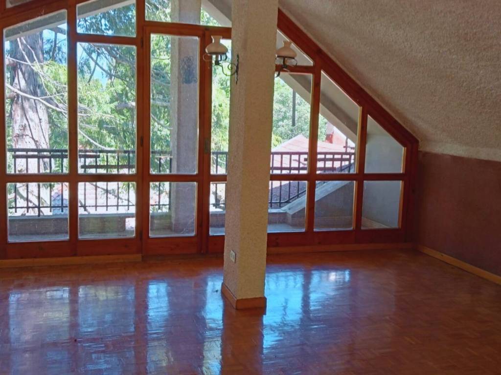 casa indipendente in vendita a Sant'Eufemia a Maiella