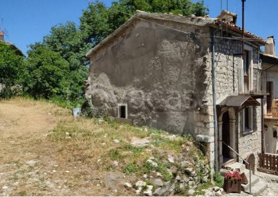 appartamento in vendita a Sant'Eufemia a Maiella