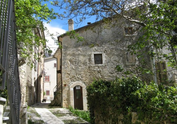 appartamento in vendita a Sant'Eufemia a Maiella