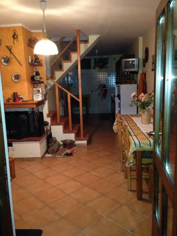 casa indipendente in vendita a Sant'Eufemia a Maiella