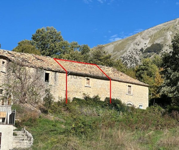 quadrivano in vendita a Sant'Eufemia a Maiella