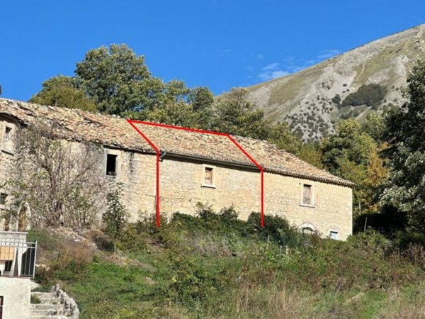 casa indipendente in vendita a Sant'Eufemia a Maiella