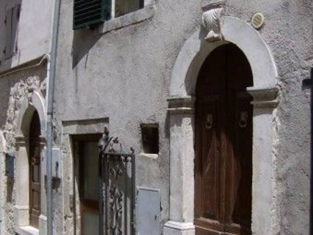 appartamento in vendita a Sant'Eufemia a Maiella