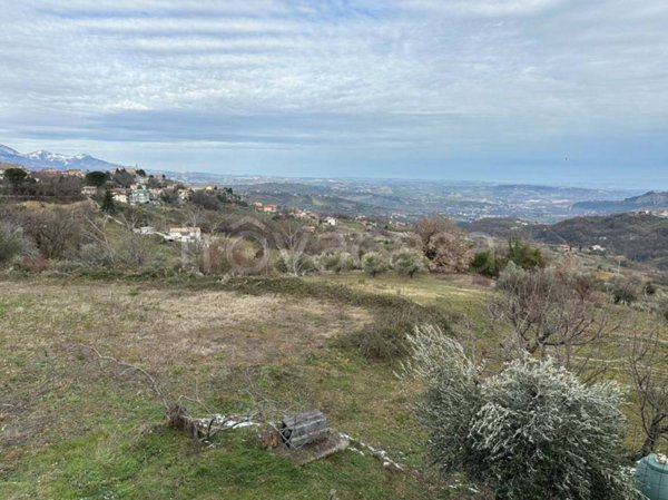 ufficio in vendita a San Valentino in Abruzzo Citeriore