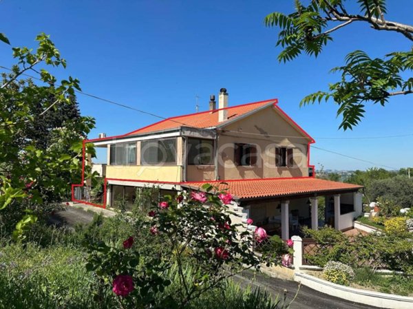 casa indipendente in vendita a San Valentino in Abruzzo Citeriore