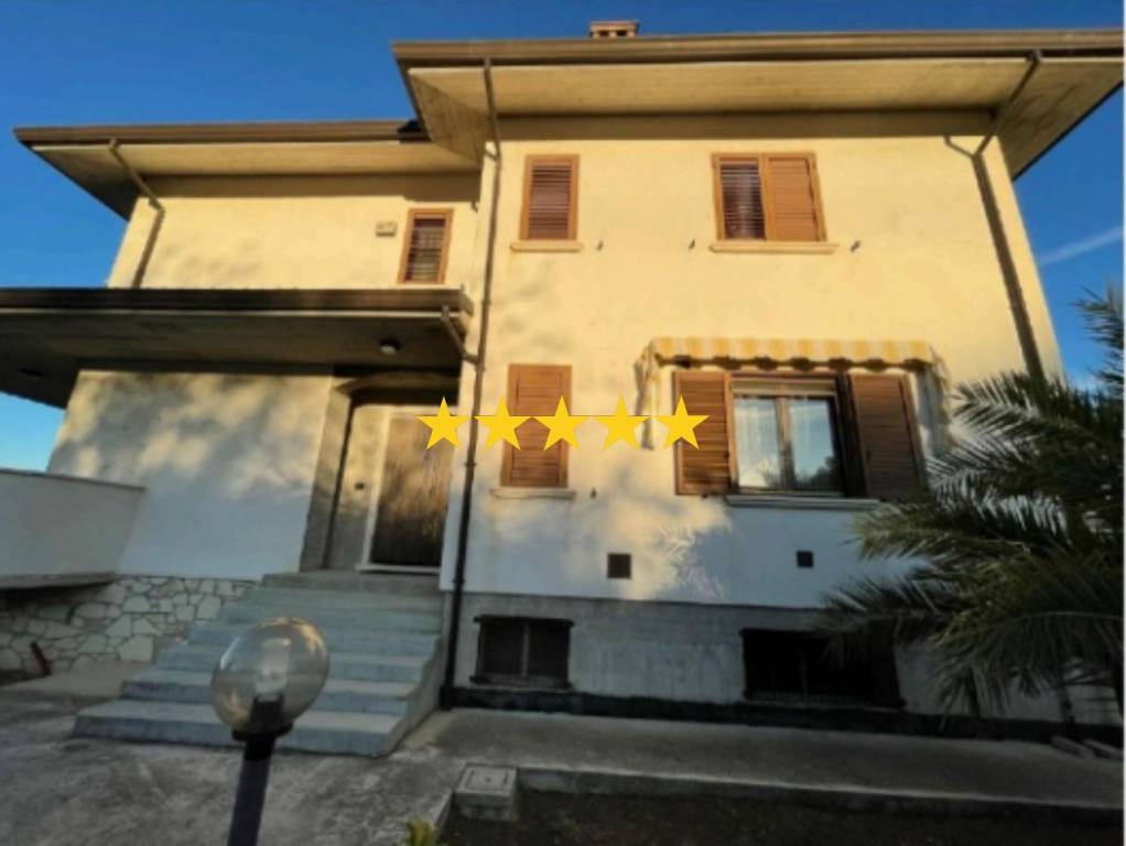 casa indipendente in vendita a San Valentino in Abruzzo Citeriore
