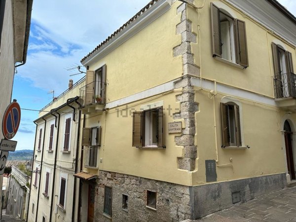 casa indipendente in vendita a San Valentino in Abruzzo Citeriore