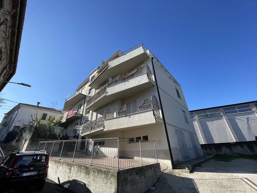 appartamento in vendita a Scafa
