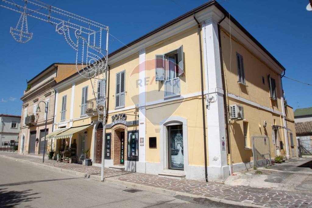 appartamento in vendita a Scafa