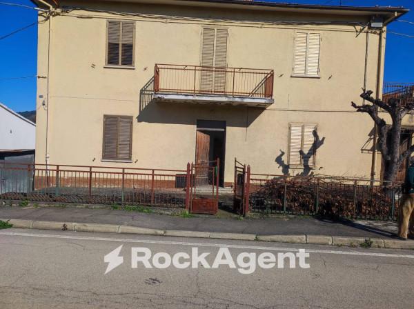 casa indipendente in vendita a Scafa in zona Pianapuccia