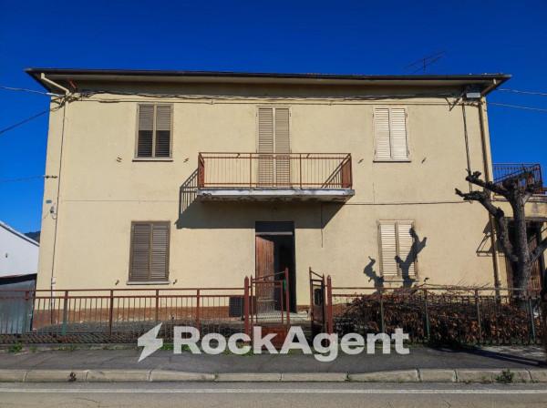 casa indipendente in vendita a Scafa in zona Pianapuccia