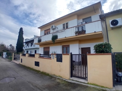 appartamento in vendita a Scafa