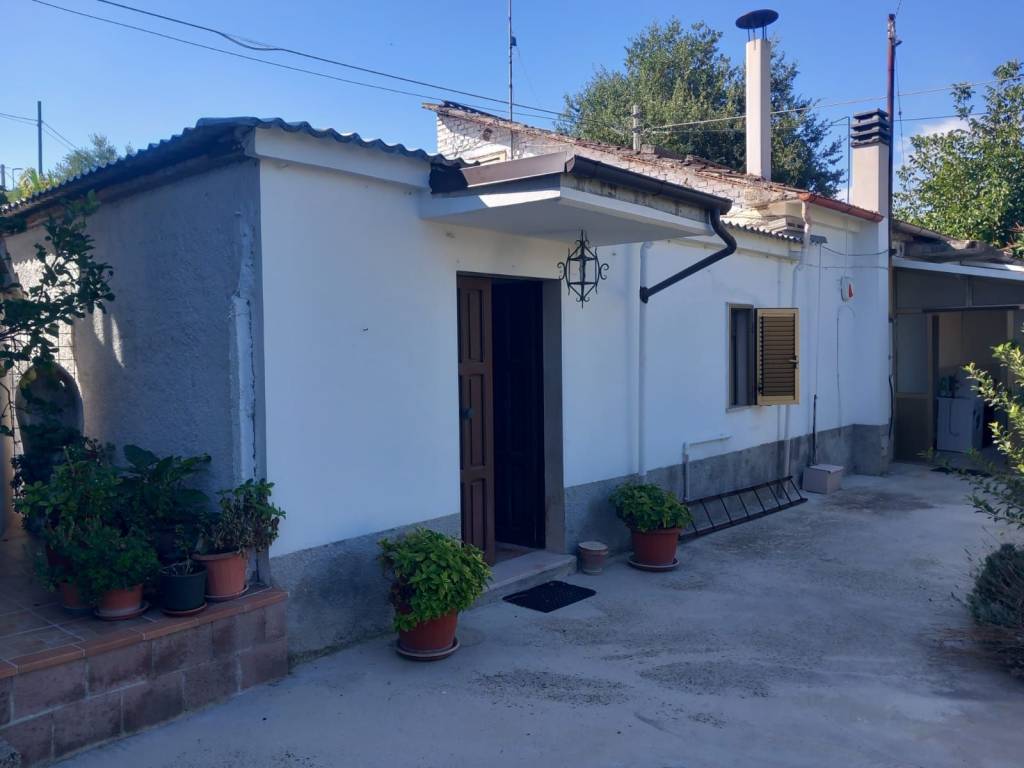casa indipendente in vendita a Scafa
