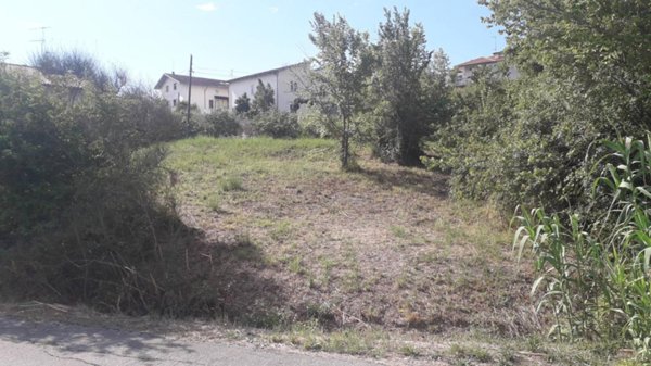 terreno edificabile in vendita a Scafa