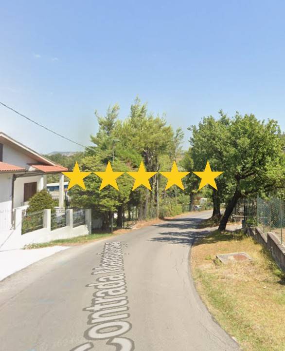 casa indipendente in vendita a Scafa in zona Colli Mampioppo