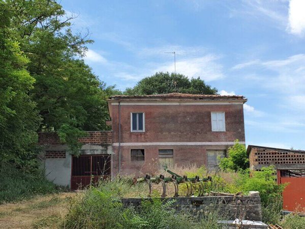 terreno in vendita a Scafa