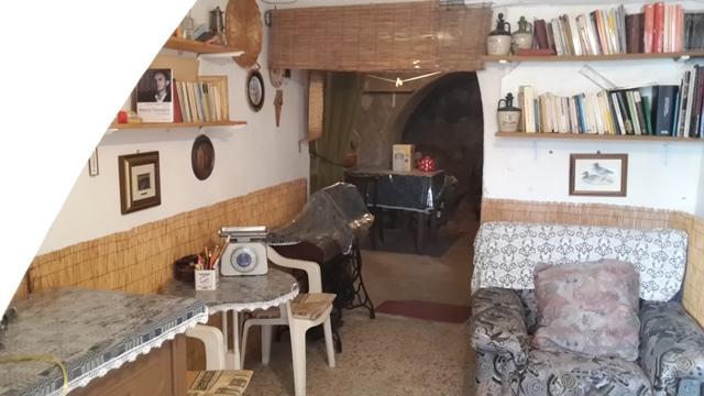 casa indipendente in vendita a Serramonacesca