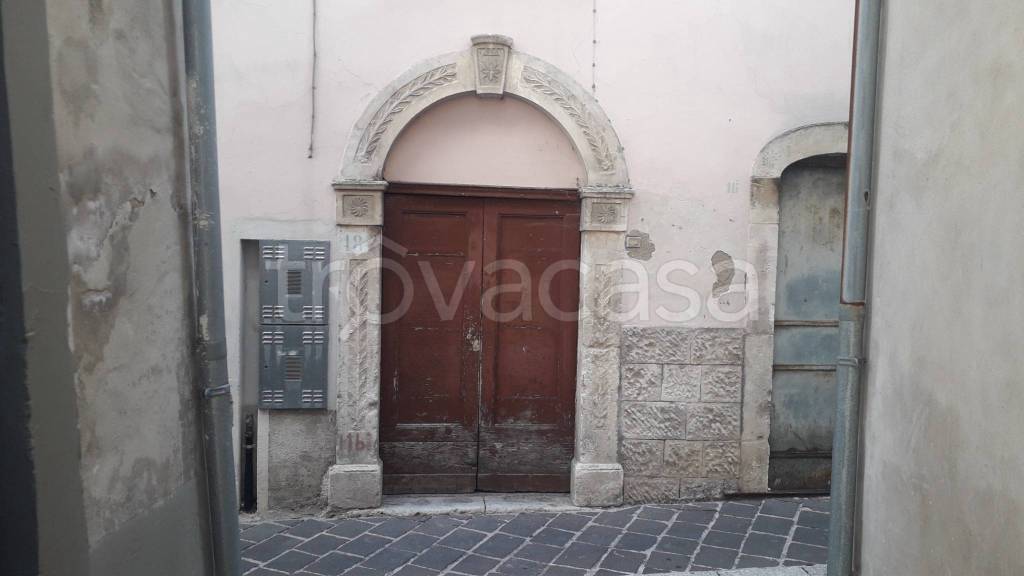 appartamento in vendita a Serramonacesca